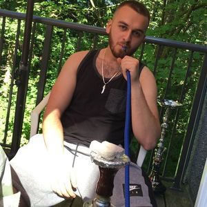 Meet your Posher, Moe